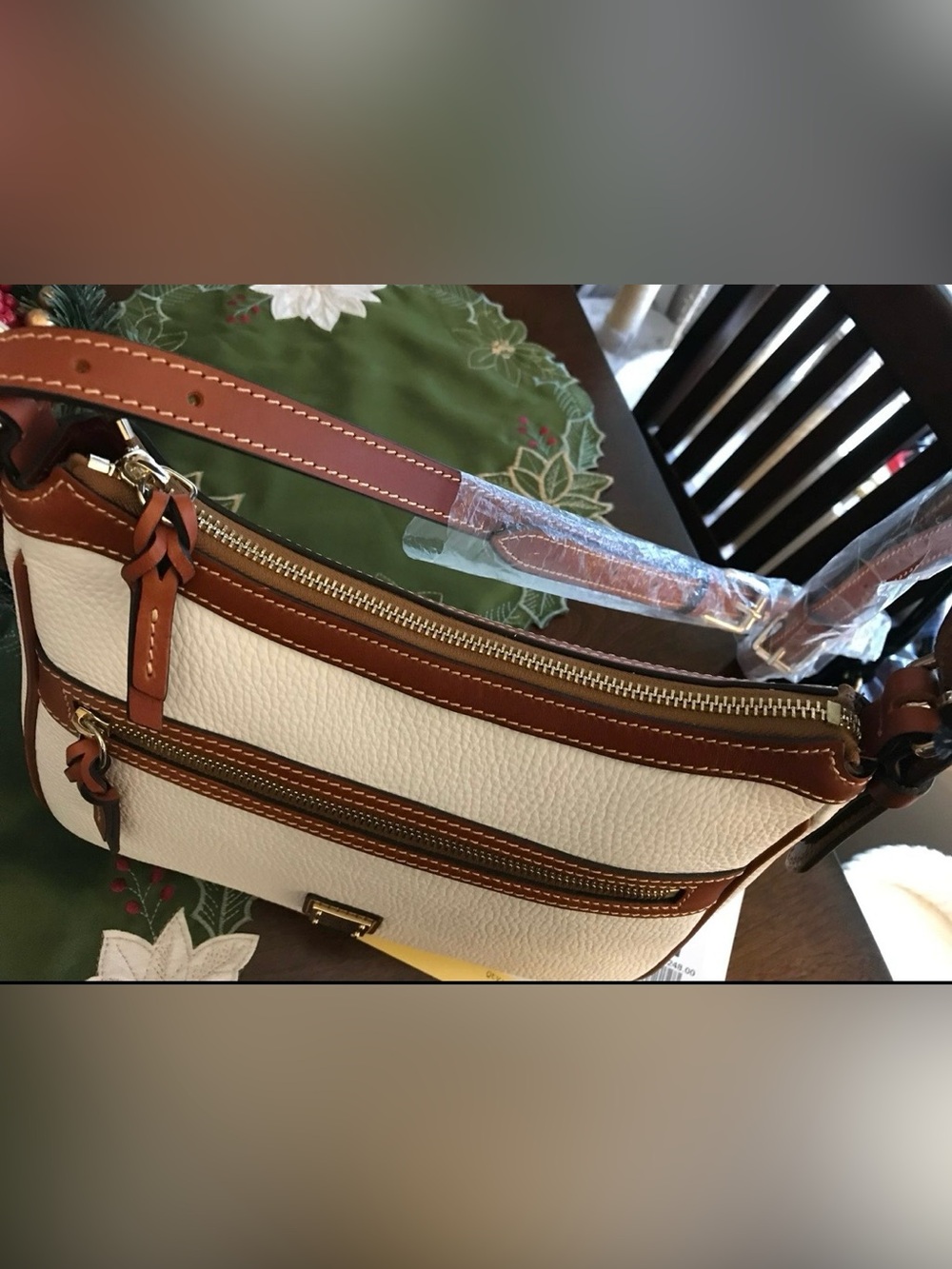Dooney & Bourke White Presley Shoulder Bag - Picture 6 of 8